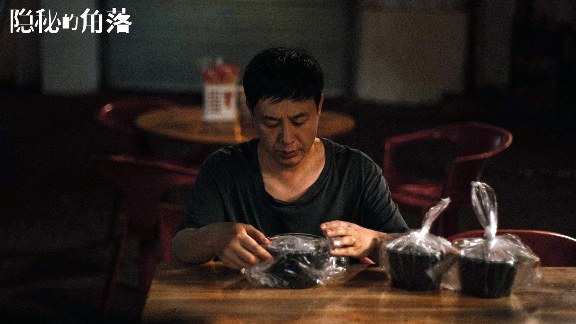 射箭飞镖对抗赛，精准射击技艺比拼，飞镖与射击射箭的区别